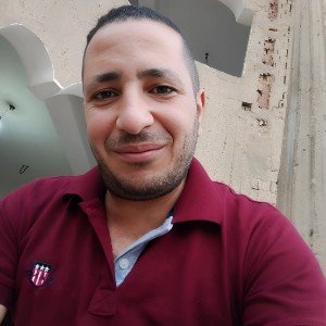 الكاتب